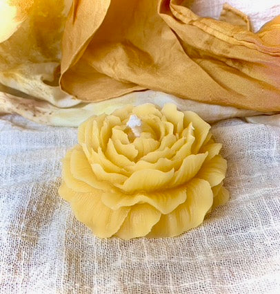 Lotus Flower - 100% Beeswax Candle