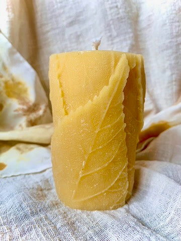 Large Leaf Pillar - 100% Beeswax Candle